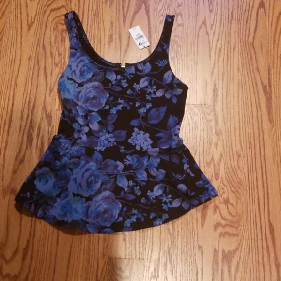 NEW Express peplum top - Picture 1 of 6